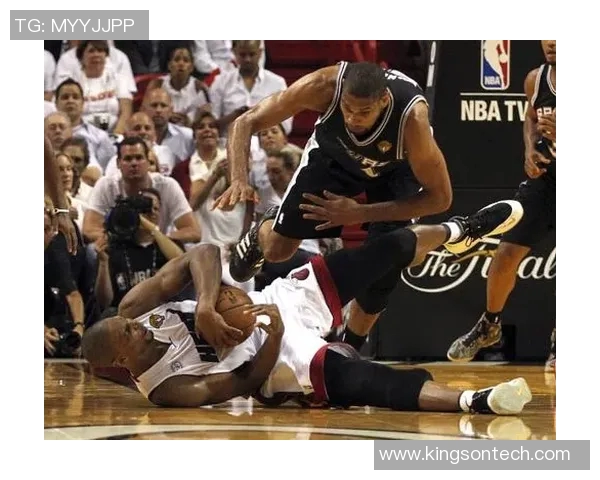 2017年NBA总决赛火箭与骑士的巅峰对决回顾与精彩瞬间分析